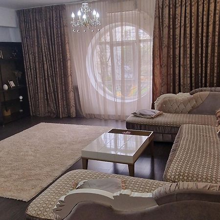 Hotel Jolie Apartments Galati  Luaran gambar