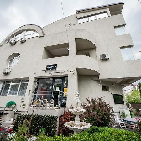 Hotel Jolie Apartments Galati  Luaran gambar
