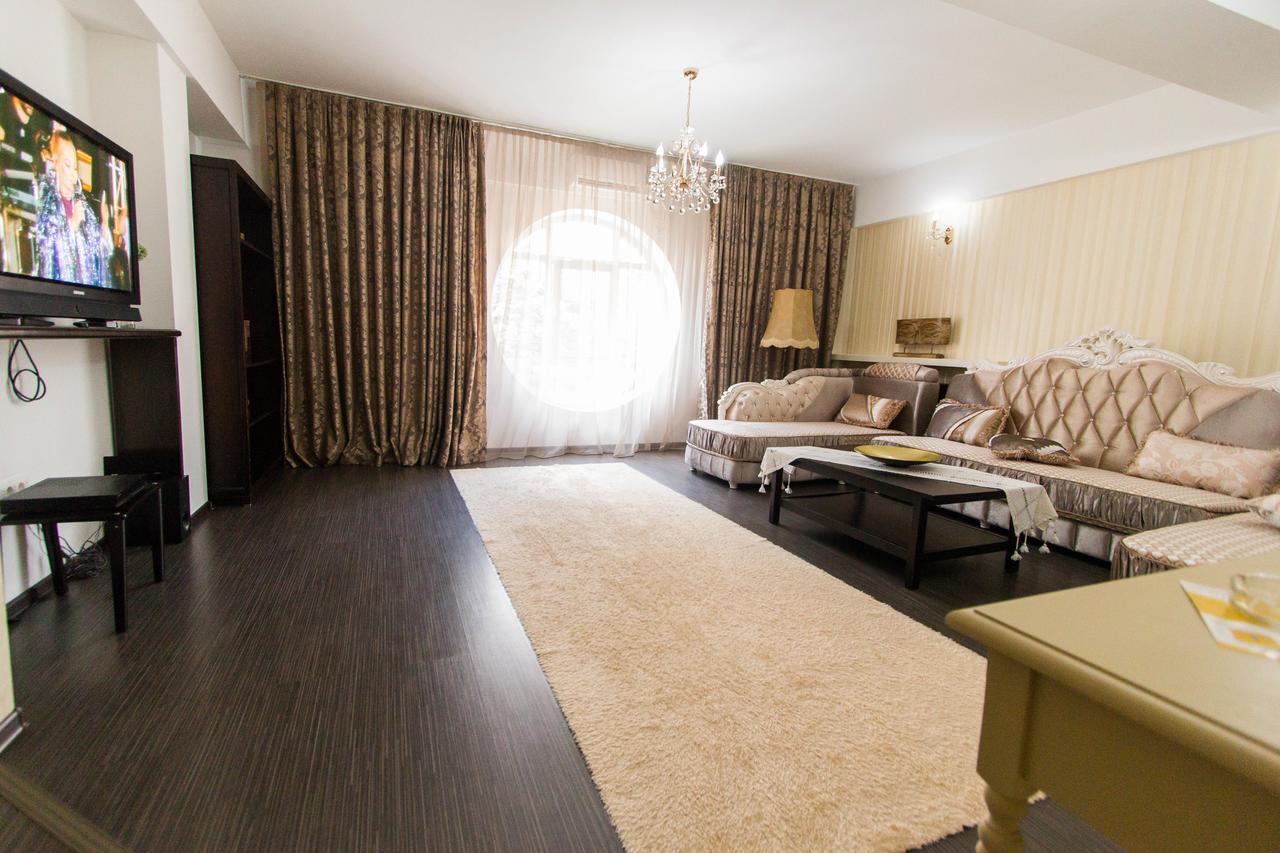 Hotel Jolie Apartments Galati  Luaran gambar